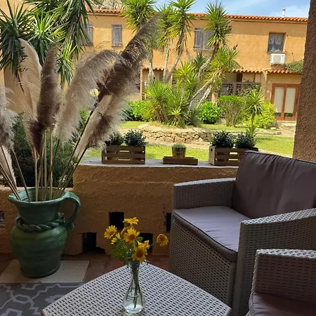 Apple Apartment Baja Sardinia
